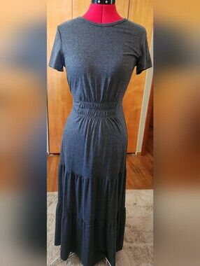 Women's Charcoal Grey Short-Sleeve Tiered Maxi Dress